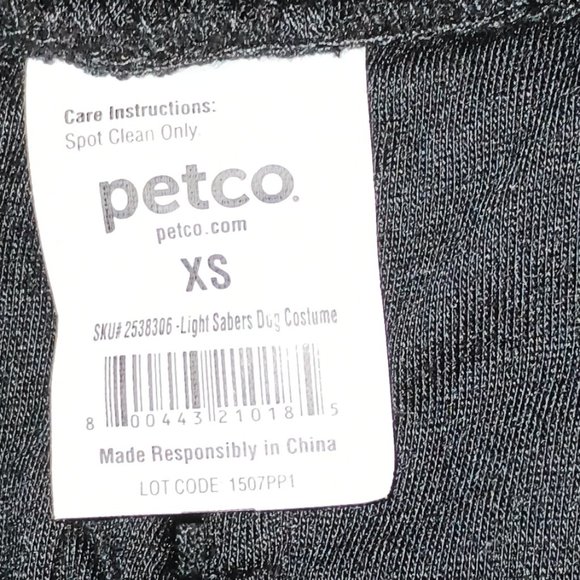 Petco Star Wars Light Sabers Dog Hoodie (Size: XS fits dogs 11-13 inches long) - Picture 5 of 5